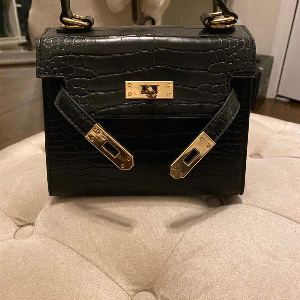 NWT Faux croc mini bag with strap